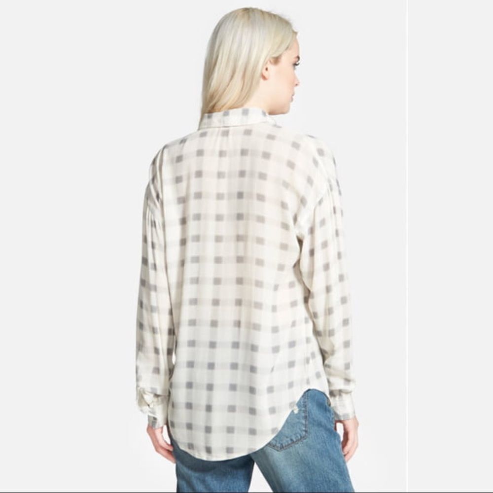 ✨ Plaid Button Front Shirt
LEITH✨ - Picture 2 of 6